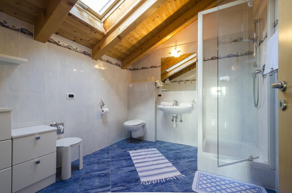 Hotel & Residenz Traubenheim นาลเลส ห้อง รูปภาพ